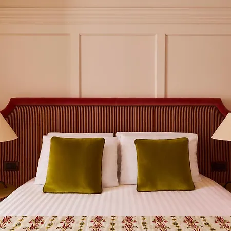Hotel Splendor Elysées-3