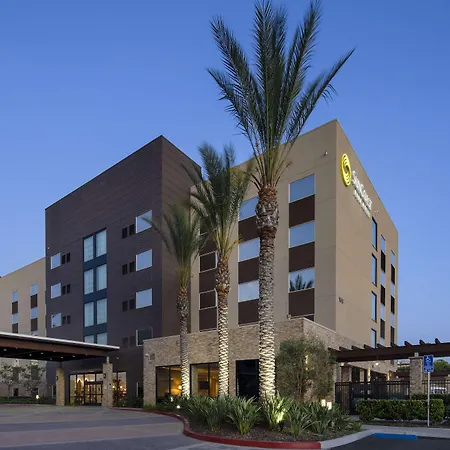 Suncoast Hotel Anaheim, Tapestry Collection By Hilton-2