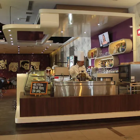 Holiday Inn Bandung Pasteur By Ihg-3