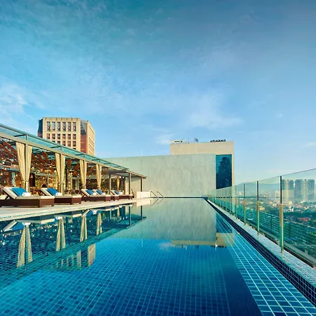 Hotel Stripes Kuala Lumpur, Autograph Collection-3