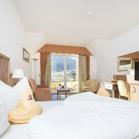 Aparthotel Kronplatz Luxury House-3