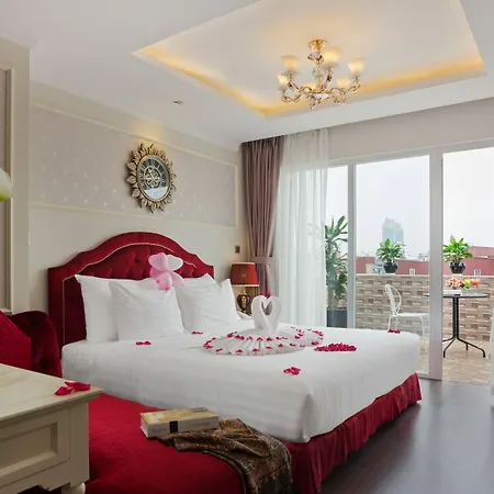 Luxury Old Quarter Hotel & Gym-3