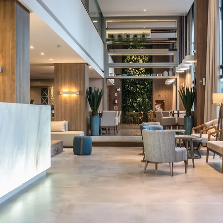 Tri Hotel Premium Criciuma-3