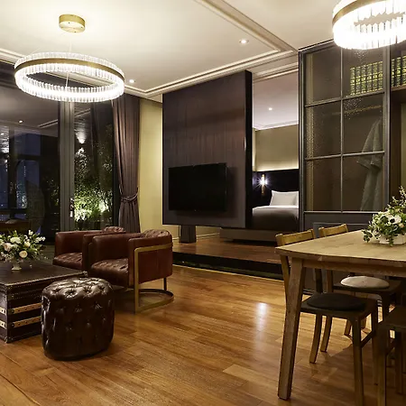 9 Brick Hotel-2