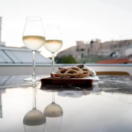 Ad Athens Luxury Rooms & Suites-2