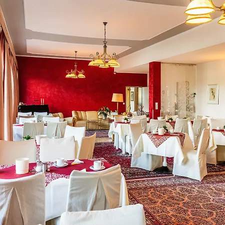 Hotel Rhein-Residenz-3