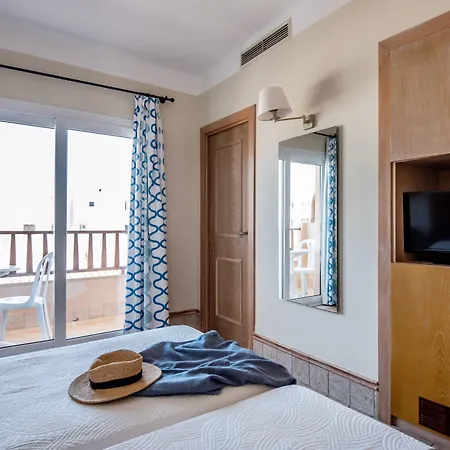 Hotel Voramar Formentera-2