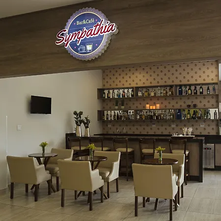 Tryp By Wyndham Varginha Cafe Royal-2