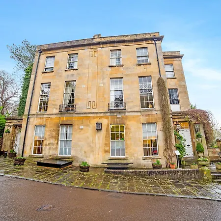 Oyo Bailbrook Lodge, Bath-2