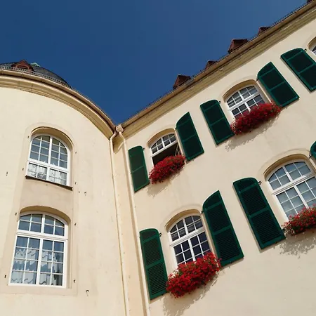 Schlosshotel Bergzaberner Hof-3