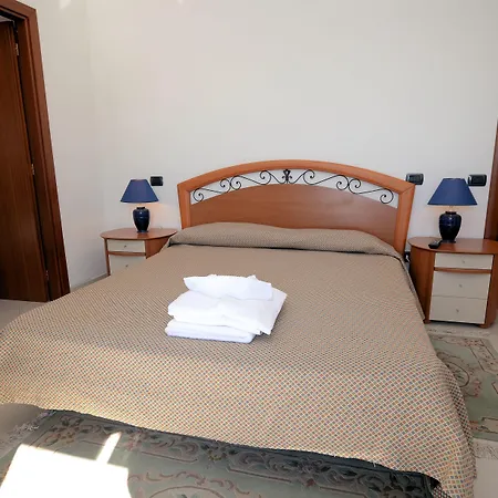 Hotel Leopold-3