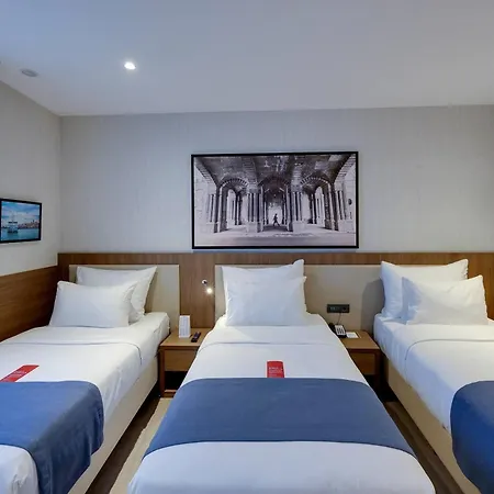 Ramada By Wyndham Istanbul Old City-3