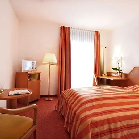 Hotel Schiff Am See-2