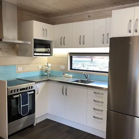 Lakes Edge Holiday Park-3