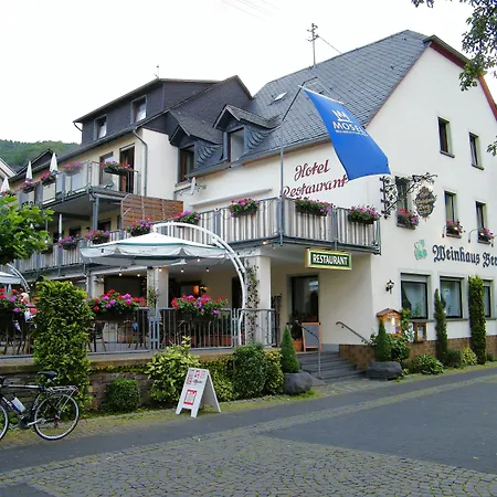 Weinhaus Berg-2