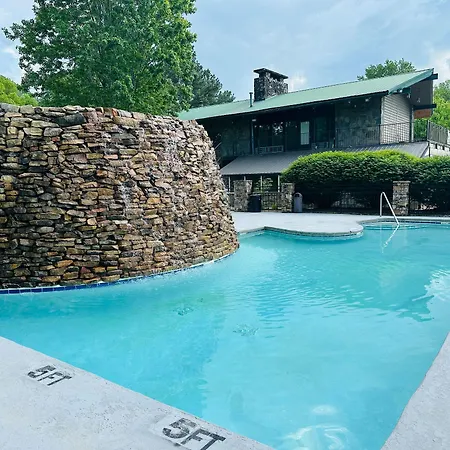 Tremont Lodge & Resort-3