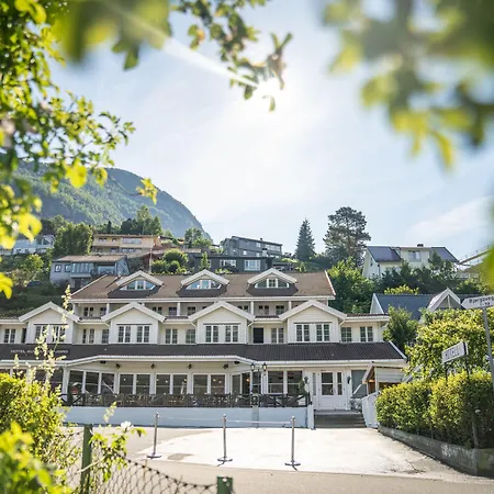 Hotel Aurlandsfjord-3