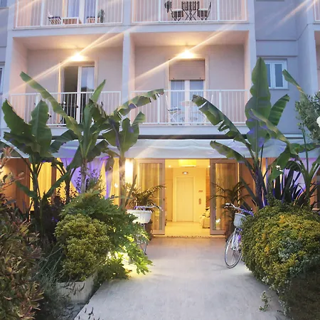 Hotel Bijou-2