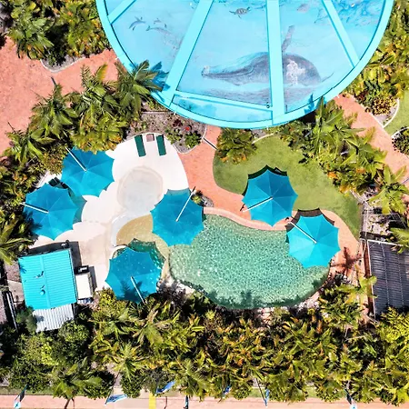Riviera Resort-2