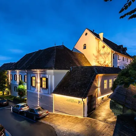 Boutique-Hotel Alter Gerichtshof-3
