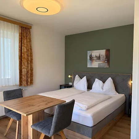 Hotel Seerose Wolfgangsee-2