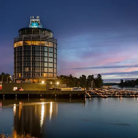 Clarion Lakeside Inn & Conference Centre-3