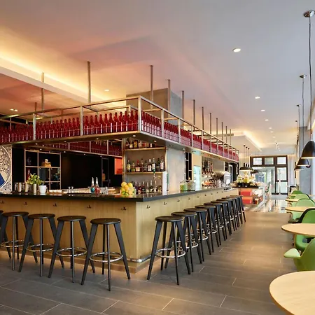 Citizenm Taipei North Gate-2