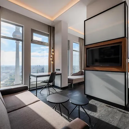 Park Inn By Radisson Berlin Alexanderplatz-3
