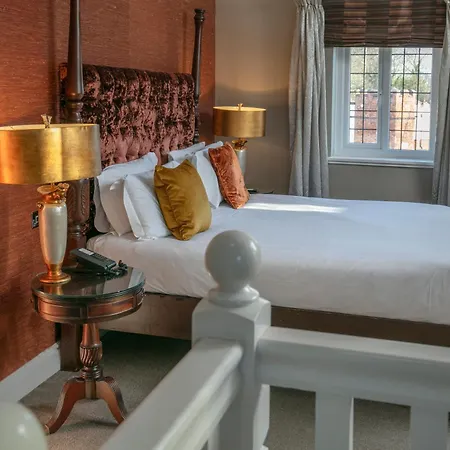 Crabwall Manor Hotel & Spa-3