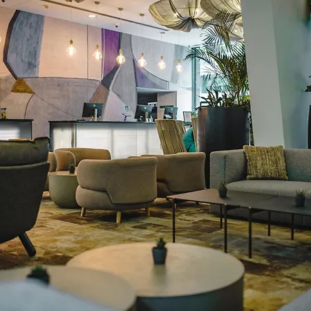 Orea Hotel Angelo Praha-2