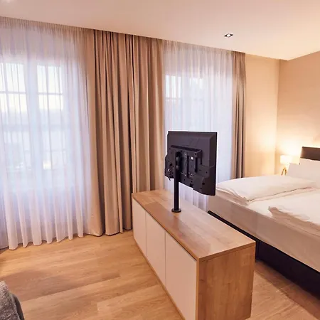 Seehotel Maria Laach-2