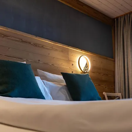 Chalet Hotel & Spa Le Collet-3