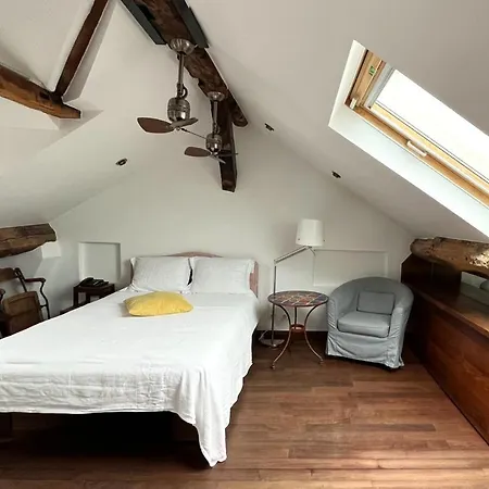 Boutique Hotel De La Place Des Vosges-2