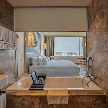 Melia Danang Beach Resort-2