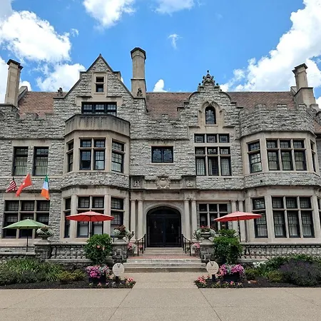Mansions On Fifth-3
