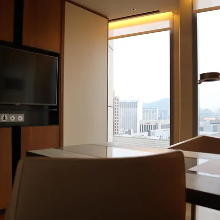Four Seasons Hotel Seoul-3