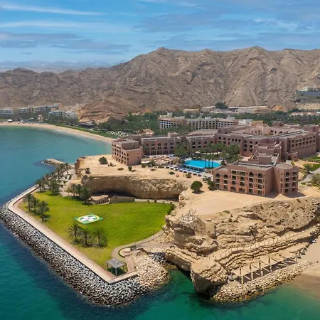 Al Husn Hotel Muscat - Managed By Hilton (Adults Only)-3