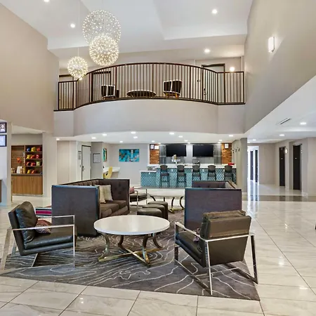 Best Western Plus Coalinga Inn-3