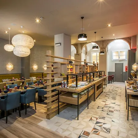 Leonardo Hotel Barcelona Las Ramblas-3