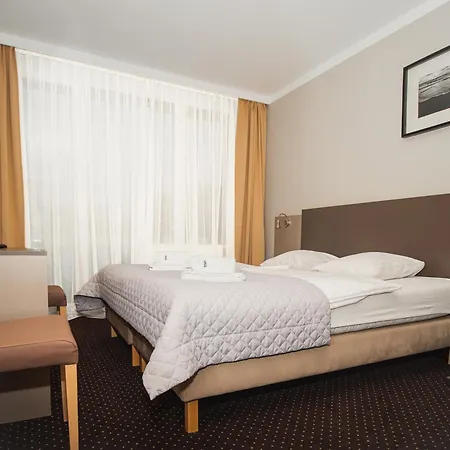 Hotel New Skanpol-2