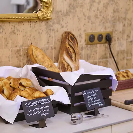 Maison Philippe Le Bon, Les Collectionneurs-3