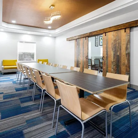 Holiday Inn Express & Suites Williamsburg By Ihg-2