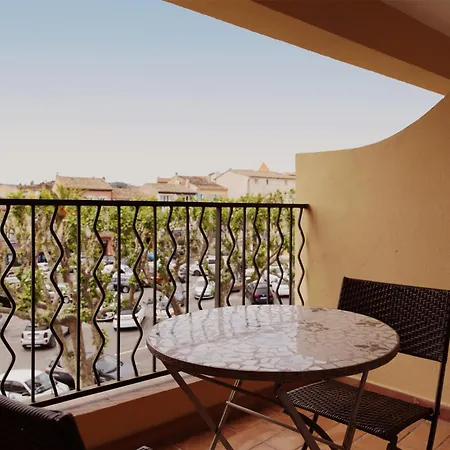 Coq Hôtel-2