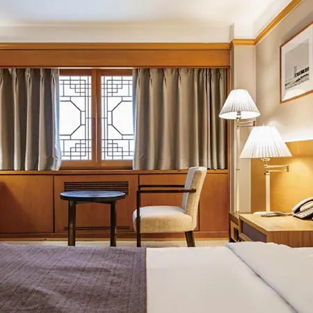 Commodore Hotel Busan-2