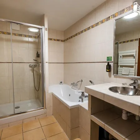 Hotel Le Sherpa-2