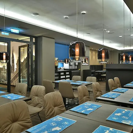 Motel One Prague-Florentinum-2