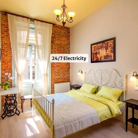Post House Rooms-3