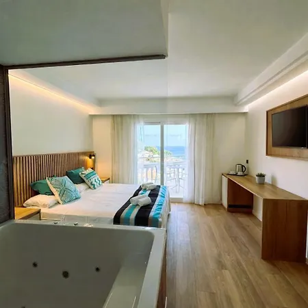 Welikehotel Triton Beach (Adults Only)-3