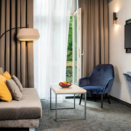 Leonardo Boutique Hotel Krakow Old Town-3