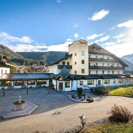 Smy Koflerhof Wellness & Spa Dolomiti-2